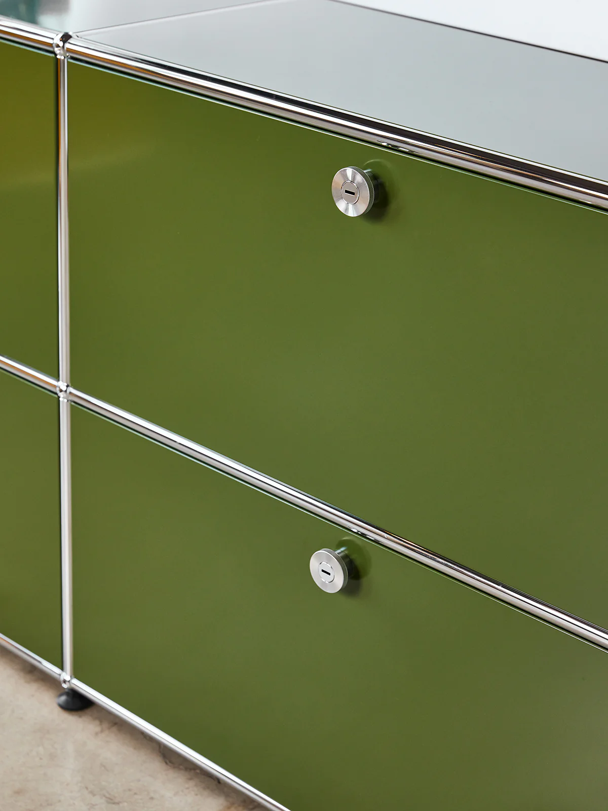 USM Haller Credenza - Image 3