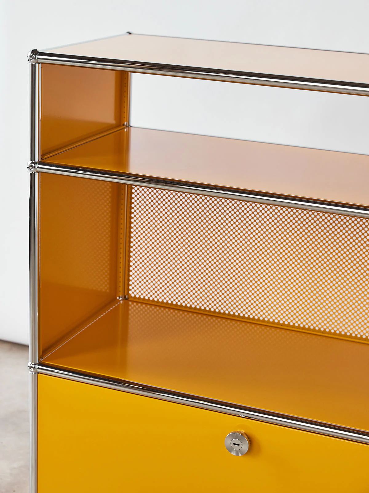 USM Haller Storage - Image 4